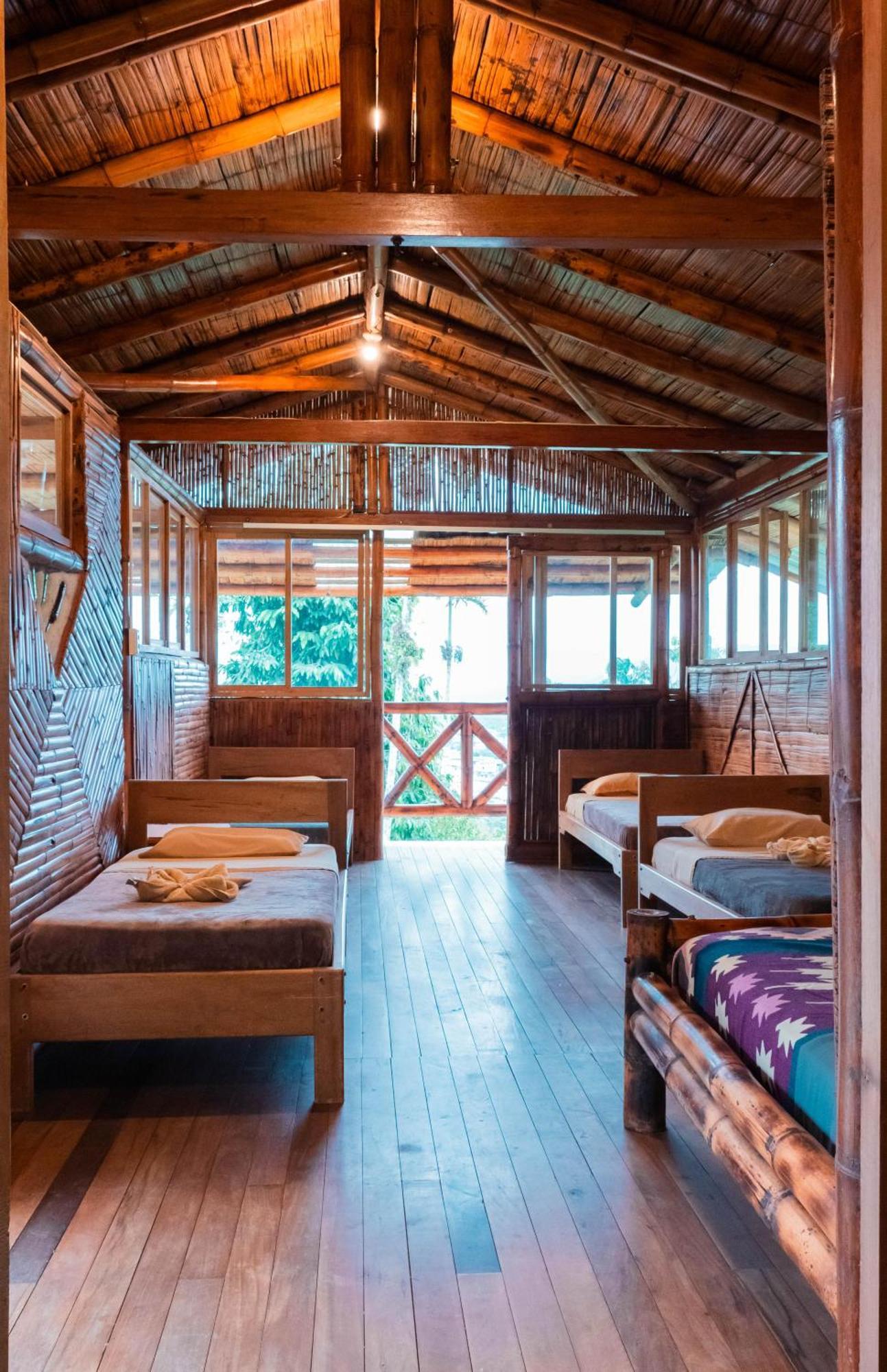 Hostal Pakay Tena Exteriör bild